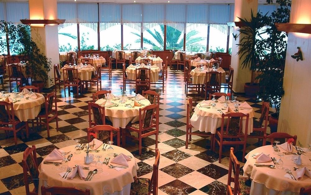 Rubi Hotel Avsallar Bagian luar foto