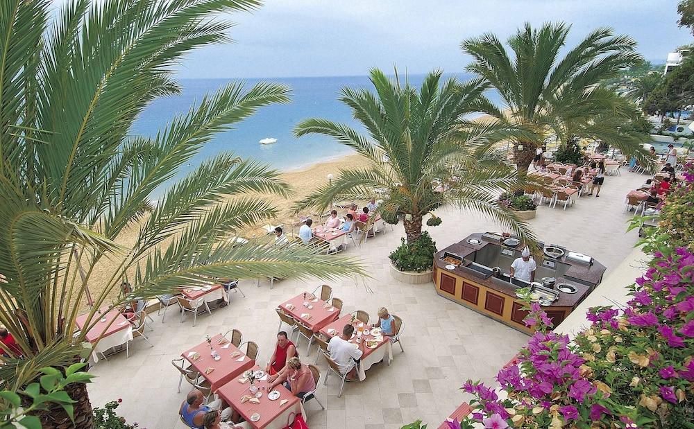 Rubi Hotel Avsallar Bagian luar foto